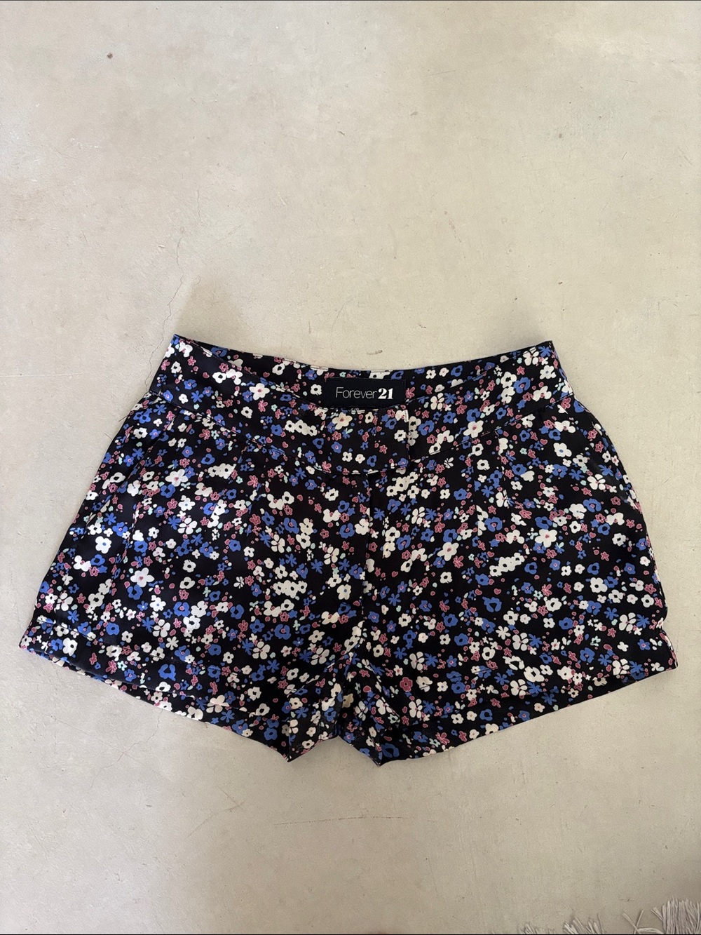 Forever21 Silky Floral Shorts, size S/P